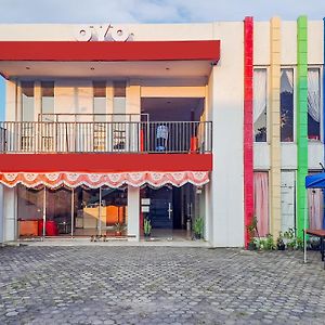 OYO 2657 Pelangi Residence